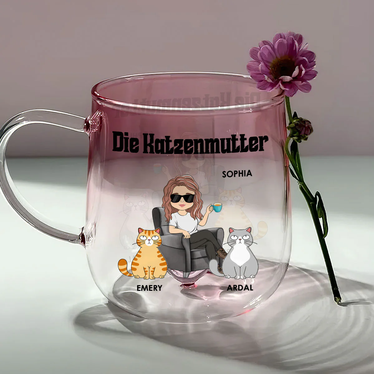 Die Katzenmutter - Personalisierte Glastasse mit Rosa-Verlauf - Image 2