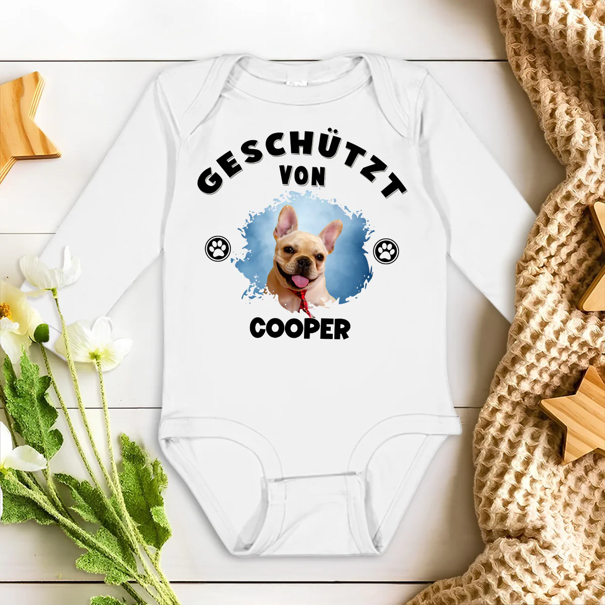 Mensch beschützt von Hunden Foto – Personalisierter Baby-Langarm-Body - Image 2